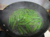 下酒菜盐水豌豆做法图解5)