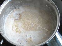 美味早餐核桃燕麦粥做法图解5)