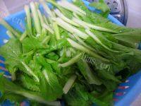 绝味的蒜香小白菜做法图解2)