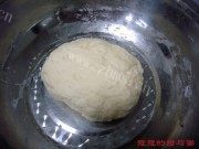 美味的瑶柱骨汤手擀面做法图解2)
