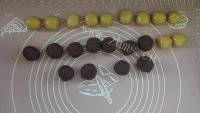 蛋黄豆沙广式月饼做法图解9)