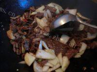 自创圆葱炒牛肉