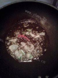 简单易做的素炒平菇做法图解1)