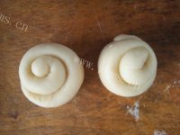 早餐之蜂蜜小面包做法图解7)