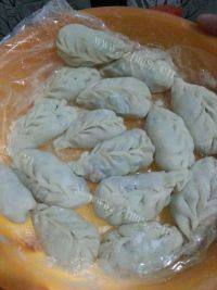 自己做的青椒馅饺子