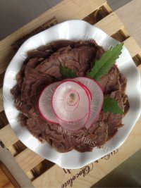 营养冷盘花朵五香牛肉做法图解6)