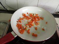 「手工美食」时蔬炒面做法图解4)