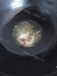 喷香的西红柿炖牛腩做法图解5)