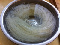 好吃的香辣牛腩米线做法图解1)
