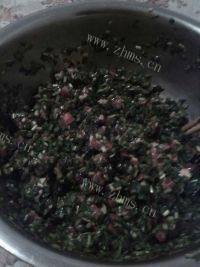 好吃的韭菜肉饺子做法图解5)
