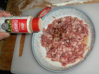 自制羊肉白菜馅饼做法图解10)