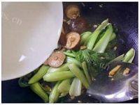 家常菜香菇炒青菜