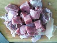 绝味砂锅牛肉土豆做法图解1)