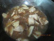 美味的茭白炖豆腐