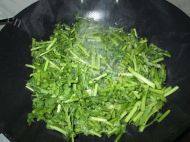 秀色可餐的蒜蓉茼蒿做法图解4)
