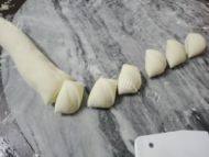 酸菜猪肉包子做法图解10)
