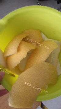 色香味俱全的蜂蜜柚子茶做法图解1)