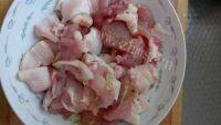 家常菜水煮肉片做法图解1)