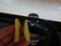 口感好的鲫鱼豆腐汤做法图解4)