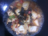 家常菜炖豆腐做法图解9)