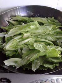 爽脆的清炒生菜做法图解4)