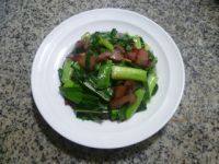 家常菜大蒜炒腊肉