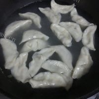 DIY饺子的做法图解三