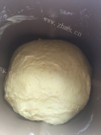 喷香的金钱卷面包做法图解6)