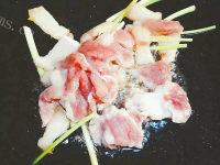 莲藕炒肉片做法图解2)