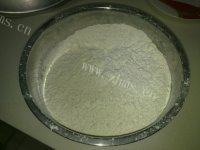 自己做的烫面葱花饼做法图解2)