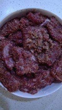 家常菜粉蒸排骨做法图解5)