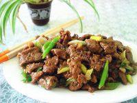 家庭版葱爆羊肉