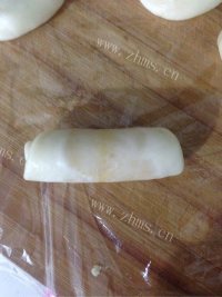 好吃哦的老婆饼做法图解5)
