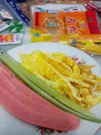紫菜卷饭做法图解4)