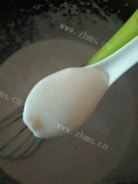 美味的水果慕斯蛋糕做法图解4)