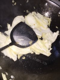 色泽不错的醋溜大白菜做法图解7)