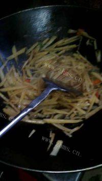 家常菜酸辣土豆丝做法图解4)