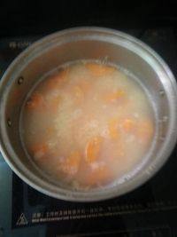 口感丰厚的红薯小米粥