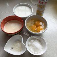 自制焦糖炼乳布丁做法图解1)