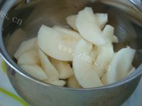 美味的鸭梨罐头做法图解6)