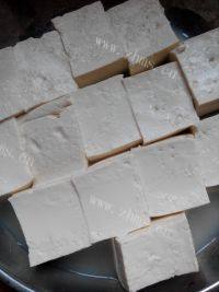 好吃不腻的煎酿豆腐做法图解3)