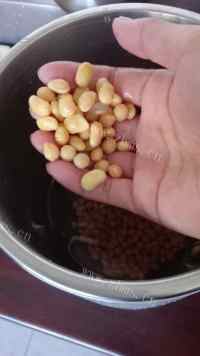 美味的花生豆浆做法图解3)
