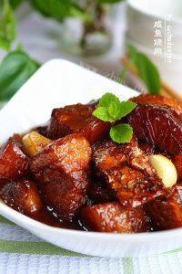家常菜咸鱼烧肉
