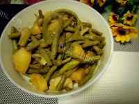 美味的豆角炖土豆做法图解12)