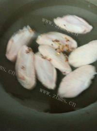 美味的香菇鸡翅做法图解2)