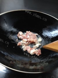 家常菜有机花菜炒肉片做法图解4)