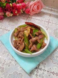 清爽的西芹炒肉