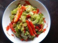 家常菜辣椒炒苦瓜
