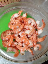 爆炒虾仁做法图解2)
