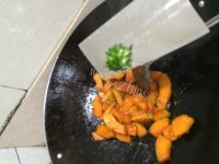 家常菜素炒南瓜做法图解8)